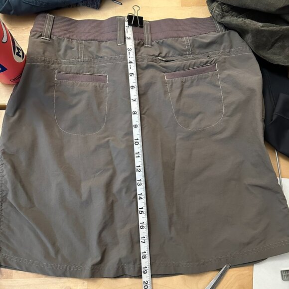 Kuhl Durango Skort, size 8, Breen, Great Condition - Picture 12 of 12